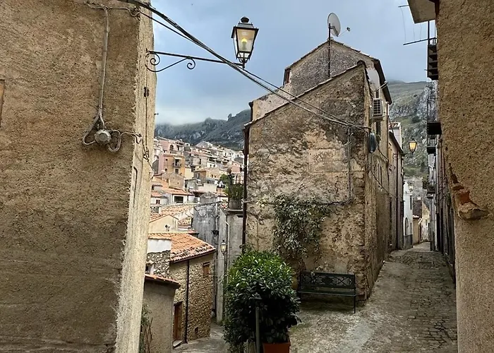 La Palazzetta * Gratteri